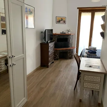 Alojamento de Acomodação e Pequeno-almoço Libeccio *